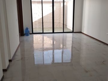 Casa en Venta, Parque Chihuahua, Lomas de Angelopolis, Zona Comercial Sonata 2