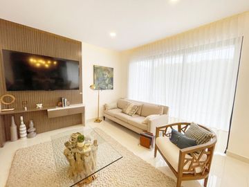 Casa en residencial privado con rooftop de 58 m2, sala de TV, casa club, spa, gi