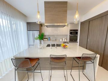 Casa en residencial privado con rooftop de 58 m2, sala de TV, casa club, spa, gi
