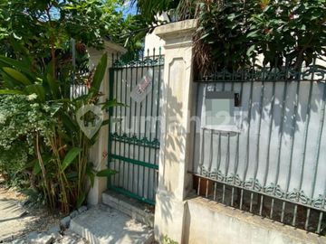 Rumah Indah Posisi Hook Lokasi Stretagis di Kebayoran Baru, Petogagan - Jakarta Selatan