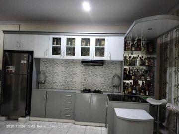 Rumah Full Furnished di Cluster Aralia Harapan Indah Bekasi