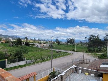 Se Vende Casa en la Montaña en Cotacachi