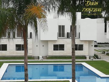 Venta de casa 3 recámaras con alberca a 8 minutos de Oaxtepec