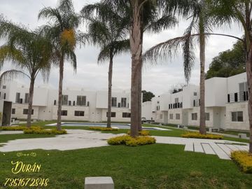 Venta de casa 3 recámaras con alberca a 8 minutos de Oaxtepec