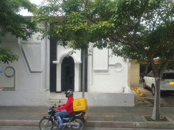 casalote en venta en bostón. Cod V8063