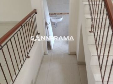 Rumah mewah desain classic resort 2,7 M an di Kalideres Jak Bar