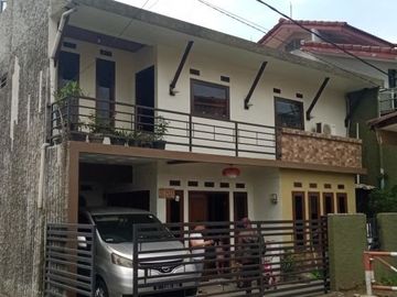 Rumah Minimalis Asri Dengan Gaya Meditrania dii Kopo Bandung | YADIR