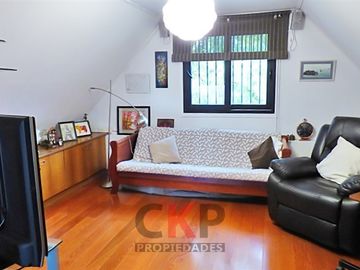 CASA 163 m2 4D/3B sector MARDOÑAL / ALTO LAS CONDES