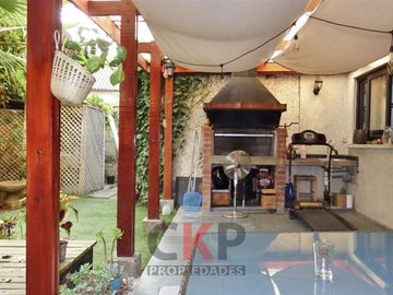CASA 163 m2 4D/3B sector MARDOÑAL / ALTO LAS CONDES