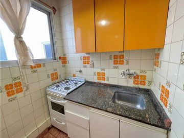 VENTA D departamento  2 ambientes en ZONA CENTRO