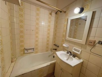 VENTA D departamento  2 ambientes en ZONA CENTRO
