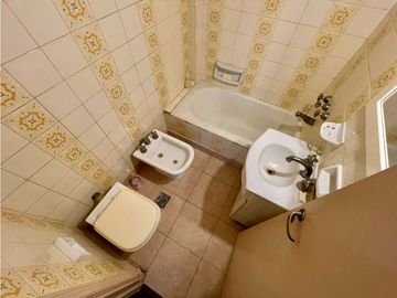 VENTA D departamento  2 ambientes en ZONA CENTRO