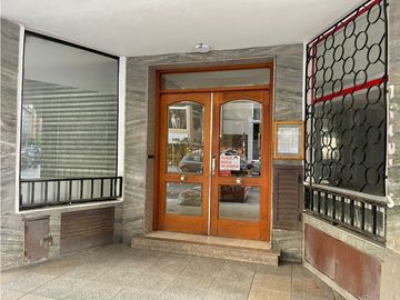 VENTA D departamento  2 ambientes en ZONA CENTRO