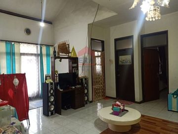 Rumah 1,5 lantai siap huni Kopo permai 2