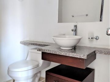 apartamento en arriendo en valle del lili. Cod A991