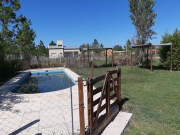 Venta complejo turistico Pueblo Belgrano.