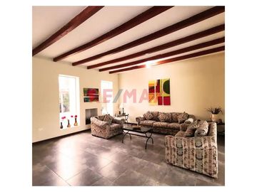 Casa de Campo en Venta: Condominio La Toscana - Chincha

Ubicación: Condominio La Toscana, El Carmen, Chincha
Antigüedad: 12 años
Área de Terreno