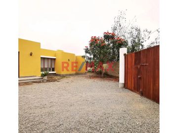Casa de Campo en Venta: Condominio La Toscana - Chincha

Ubicación: Condominio La Toscana, El Carmen, Chincha
Antigüedad: 12 años
Área de Terreno