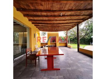 Casa de Campo en Venta: Condominio La Toscana - Chincha

Ubicación: Condominio La Toscana, El Carmen, Chincha
Antigüedad: 12 años
Área de Terreno