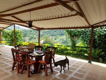 finca en venta en borrero ayerbe. Cod V12042