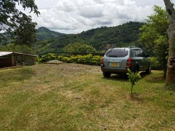 finca en venta en borrero ayerbe. Cod V12042