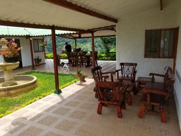 finca en venta en borrero ayerbe. Cod V12042