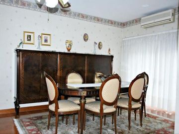 Casa en venta en Castelar Norte