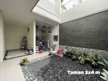 DIJUAL RUMAH 2 LANTAI MINIMALIS GREEN ORCHID SUHAT KOTA MALANG