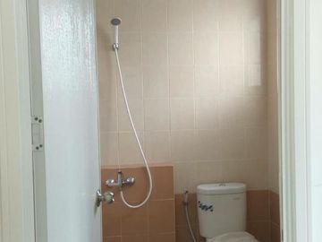 Rumah Bagus 9x20 dan Strategis di Suvarna Sutera, Only 1,5M!