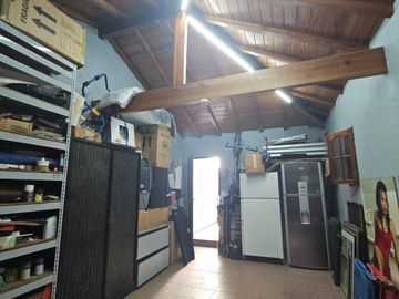 Chalet en venta en Villa Luzuriaga