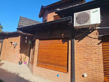 Chalet en venta en Villa Luzuriaga