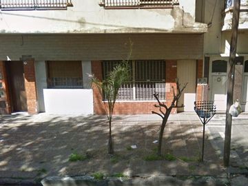 Departamento Tipo Casa en venta en Lanus Oeste