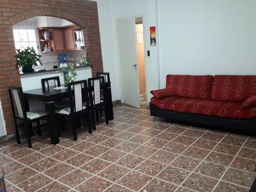 Departamento Tipo Casa en venta en Lanus Oeste