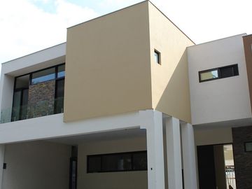 Casa en Venta en la Joya Privada Residencial en Carretera Nacional