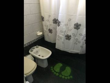 Casa en venta en Isidro Casanova