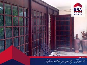 Dijual Rumah 2 Lantai, Letak Strategis, Bebas Banjir di Kayu Putih