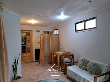 Hotel en Venta en Ferrari / Hector Calvo