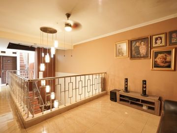 Rumah Homestay Murah Mewah Luxury Utara Hartono Mall & JIH