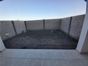 vendemos dúplex a estrenar en miradores de manantiales