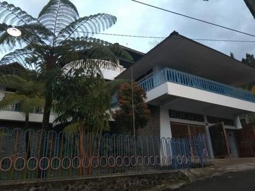 Villa Murah Bangunan 3 Lt Kawasan Sedap Malam Dekat Raya Ledug