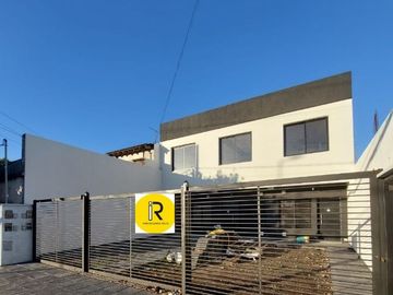 Duplex en venta en Ituzaingo Norte