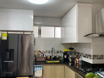 OPORTUNIDAD VENTA APARTAMENTO DUPLEX EN REAL DE MINAS BUCARAMANGA. Cod V23356