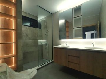 VENTA DE CASA DE ESTRENO EN PUNTA ESMERALDA-VIA A LA COSTA