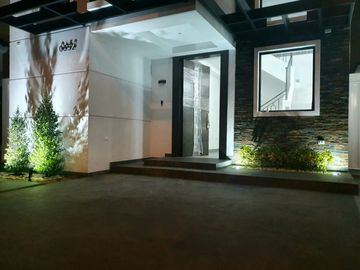 VENTA DE CASA DE ESTRENO EN PUNTA ESMERALDA-VIA A LA COSTA