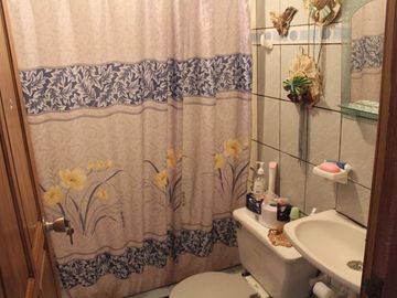 Se Vende Casa Cerca del Mar en Ballenita