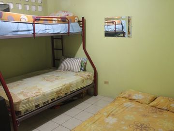 Se Vende Casa Cerca del Mar en Ballenita