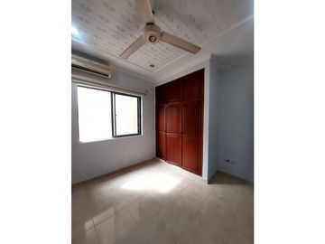 VENTA DE CASA EN LA CASTELLANA DE MONTERA