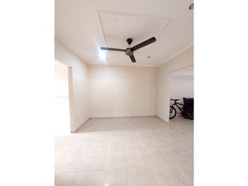 VENTA DE CASA EN LA CASTELLANA DE MONTERA
