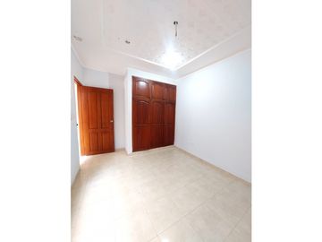 VENTA DE CASA EN LA CASTELLANA DE MONTERA