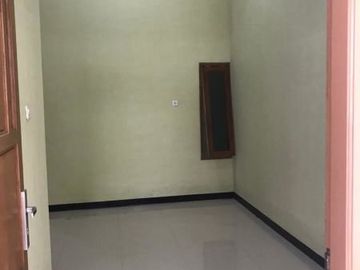 Dijual Rumah JL Putra Bangsa ,New Gress Dekat Penjaringan, Surabaya Timur